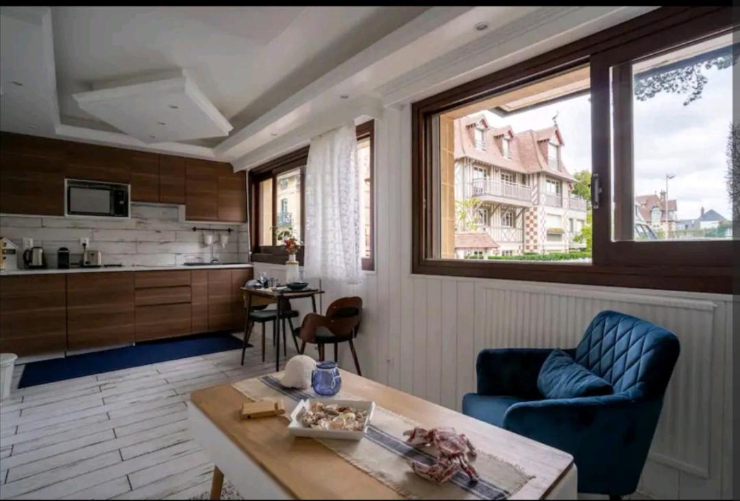 Deauville : Magnifique Studio En Face Du Casino ! 外观 照片